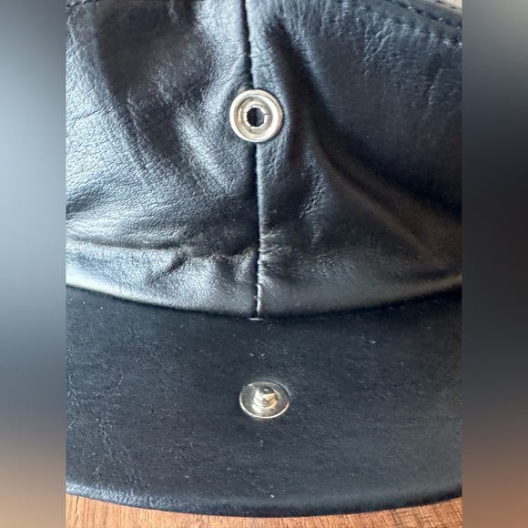 Black Leather Men's Cap - Picture 5 of 7